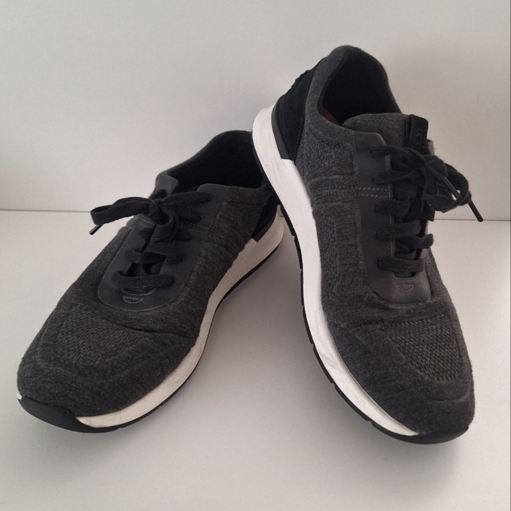 Ugg "Adaleen" Sneakers